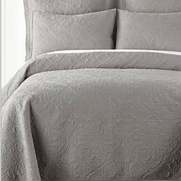 Quilt Twin, By JC Penney Home Expressions Harper.  Color is Warsaw Grey. NWT - Picture 3 of 5